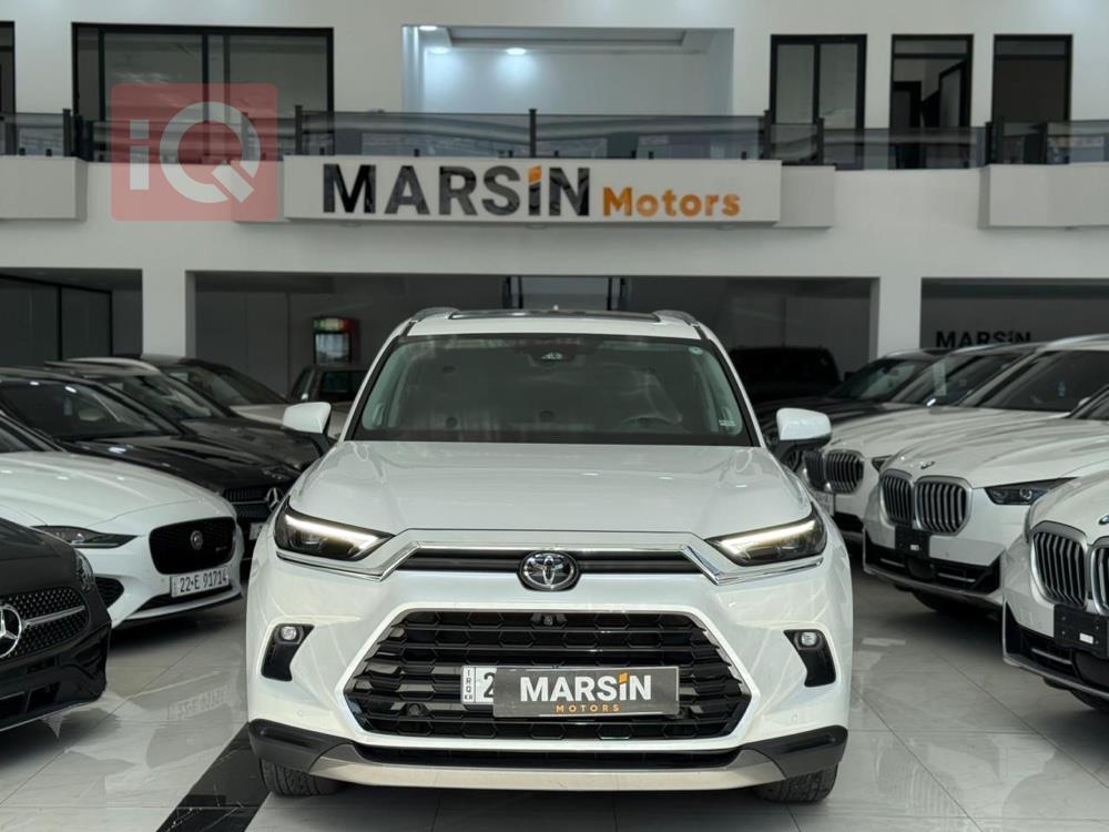 تۆیۆتا گراند هایلاندەر